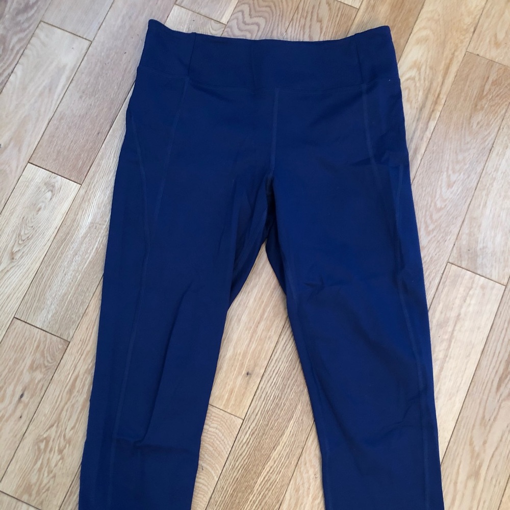 Girlfriend collective cropped leggings